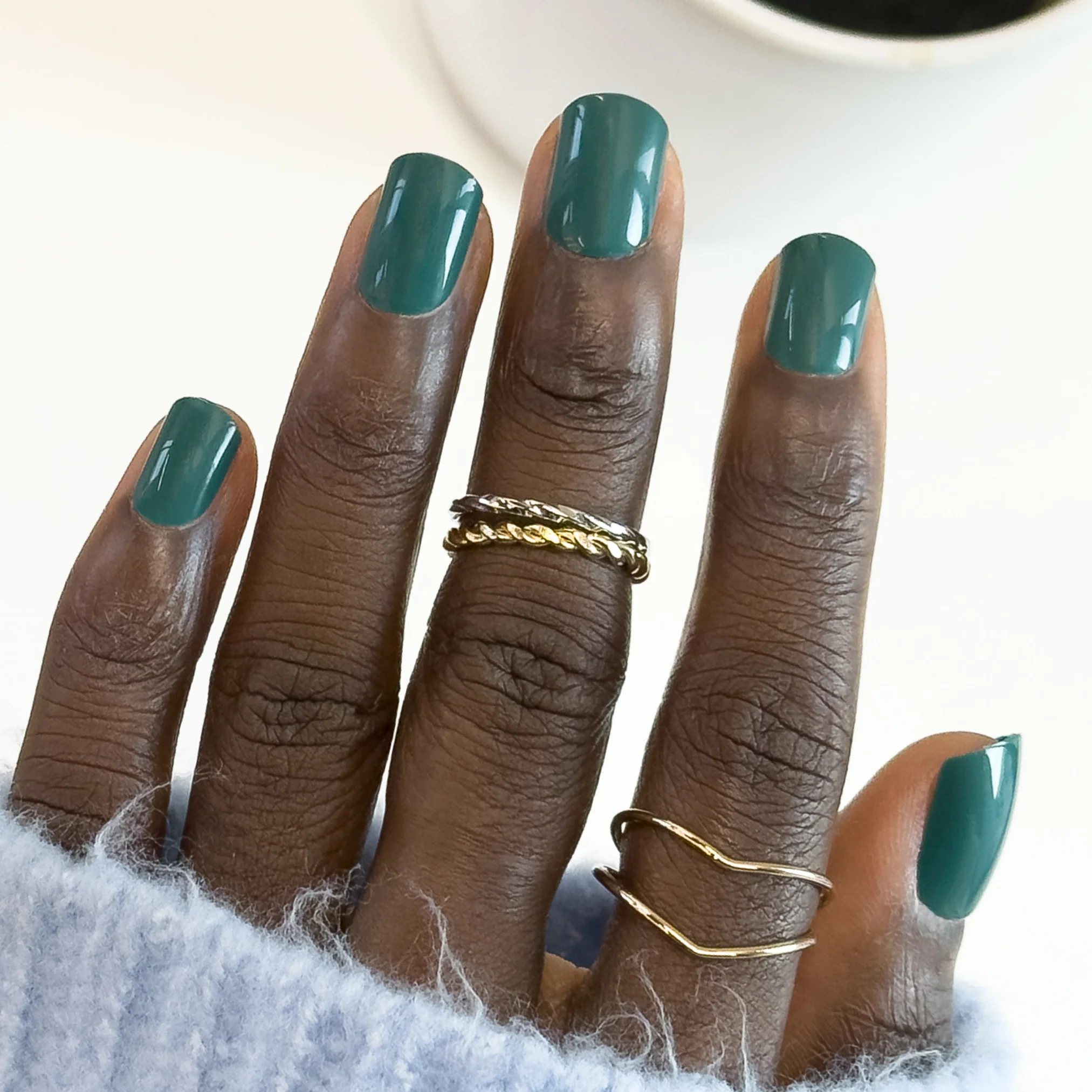 Evie's Emerald Envy - Image 5