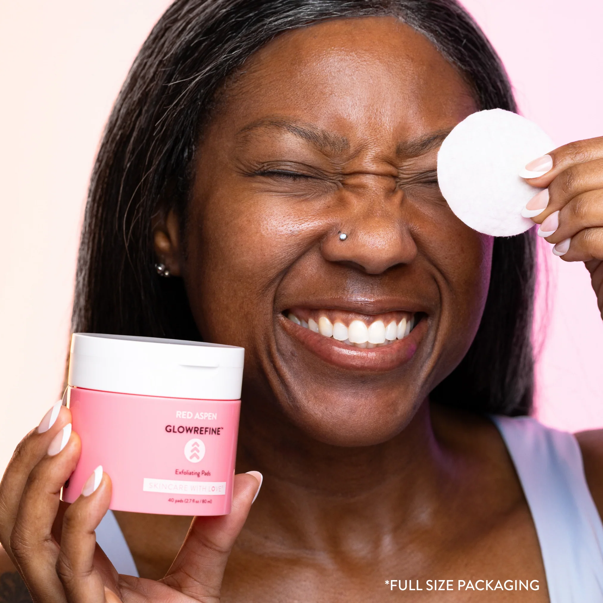 GlowRefine Exfoliating Pads Sample - Image 3