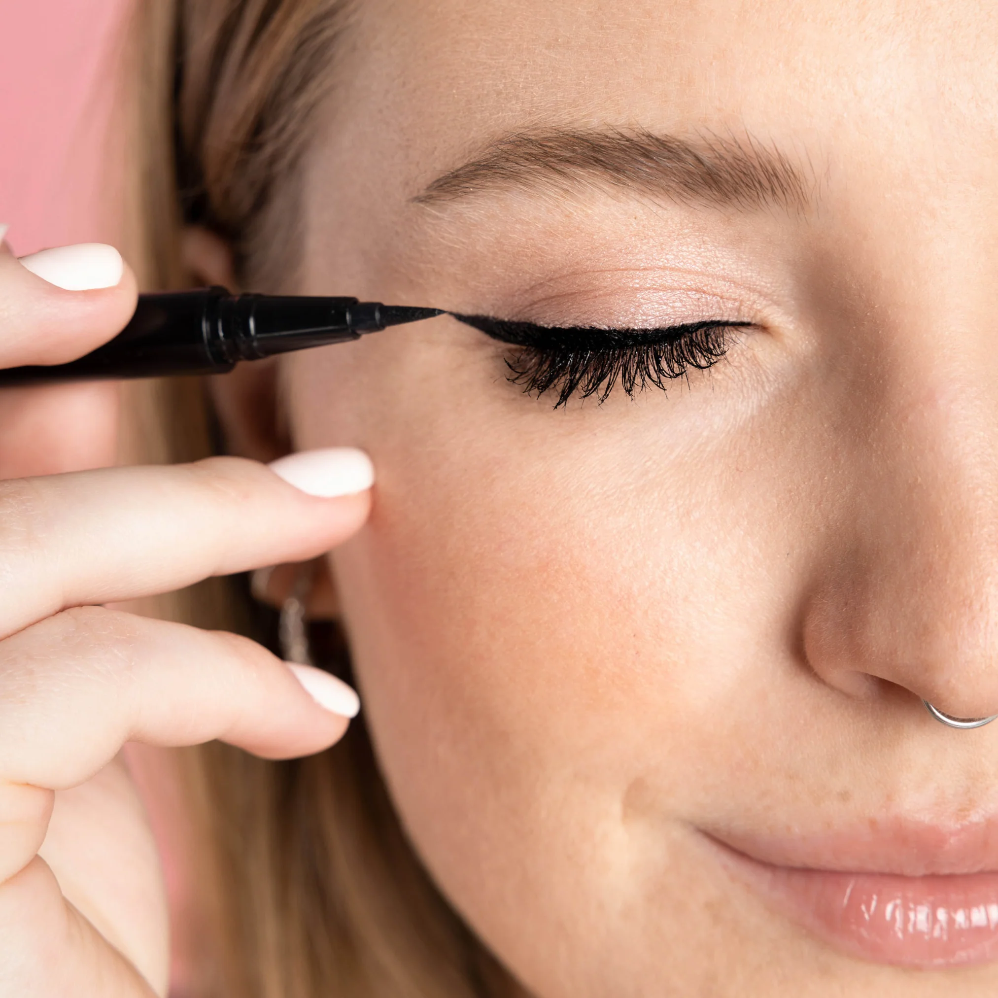 Lucy’s Lash Pen - Image 5