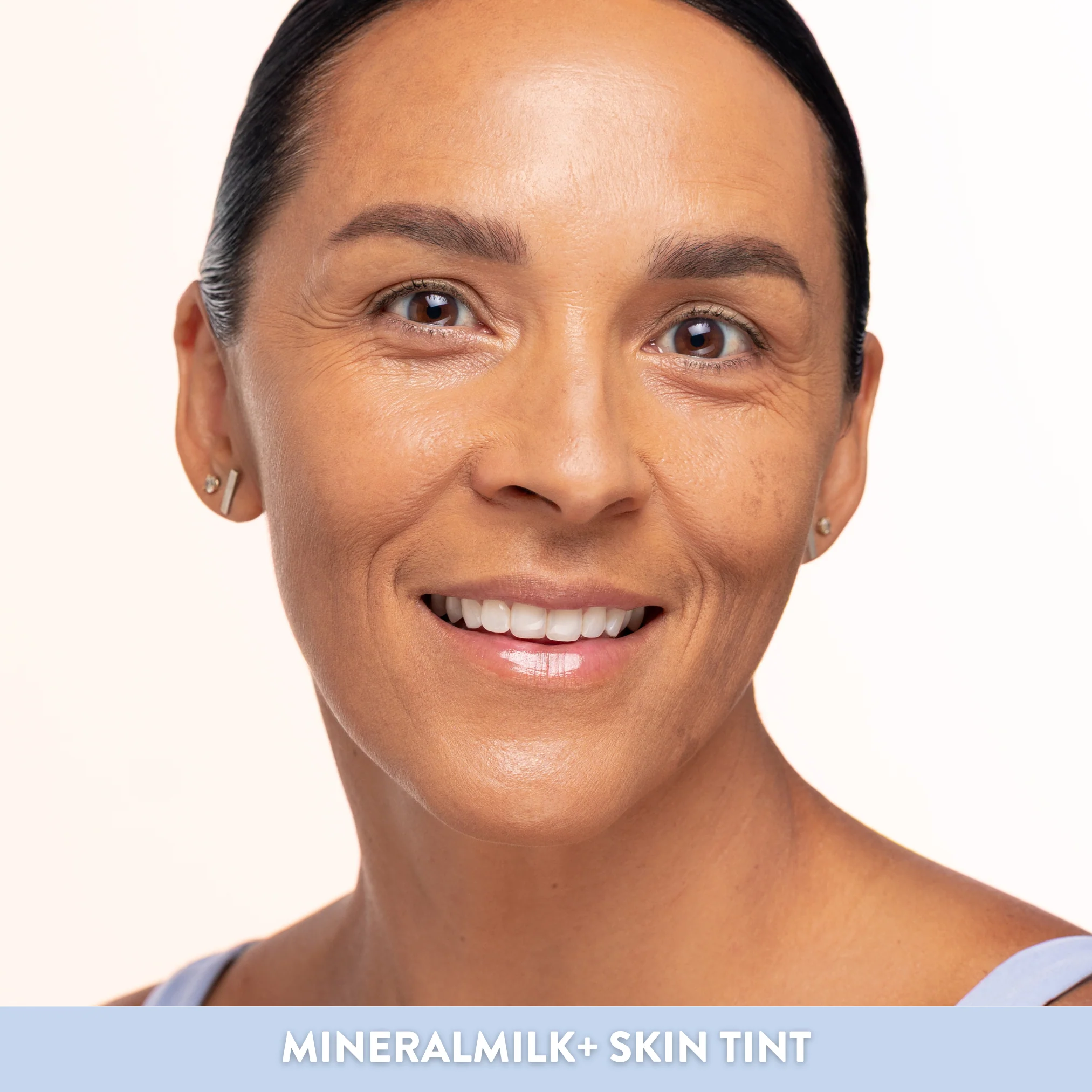 Perfect Base Bundle: MineralMilk Sunscreen + Skin Tint - Image 4